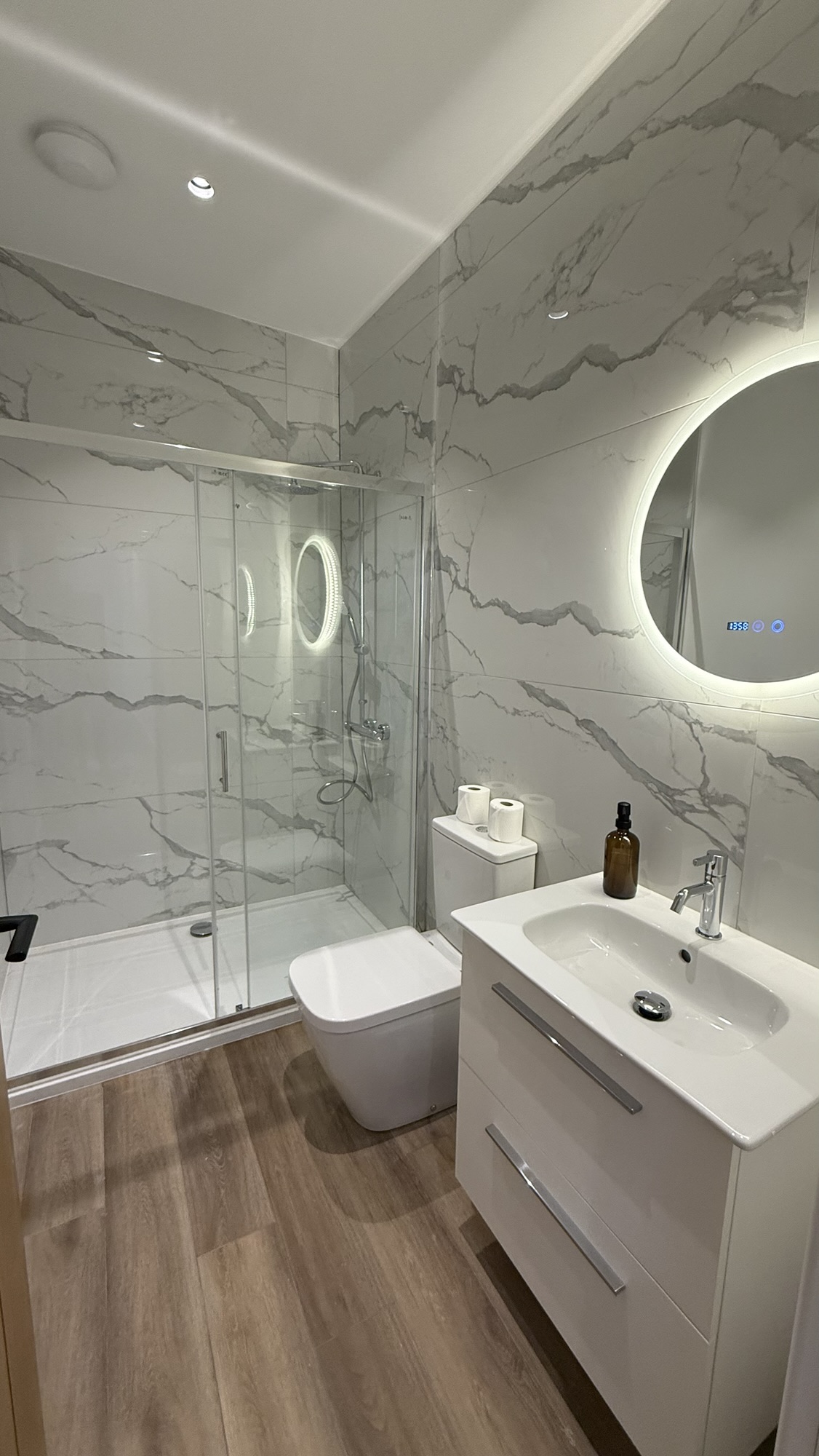 Apartment No8