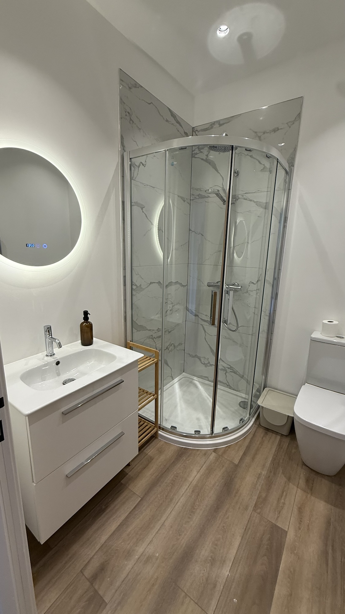 Apartment No8