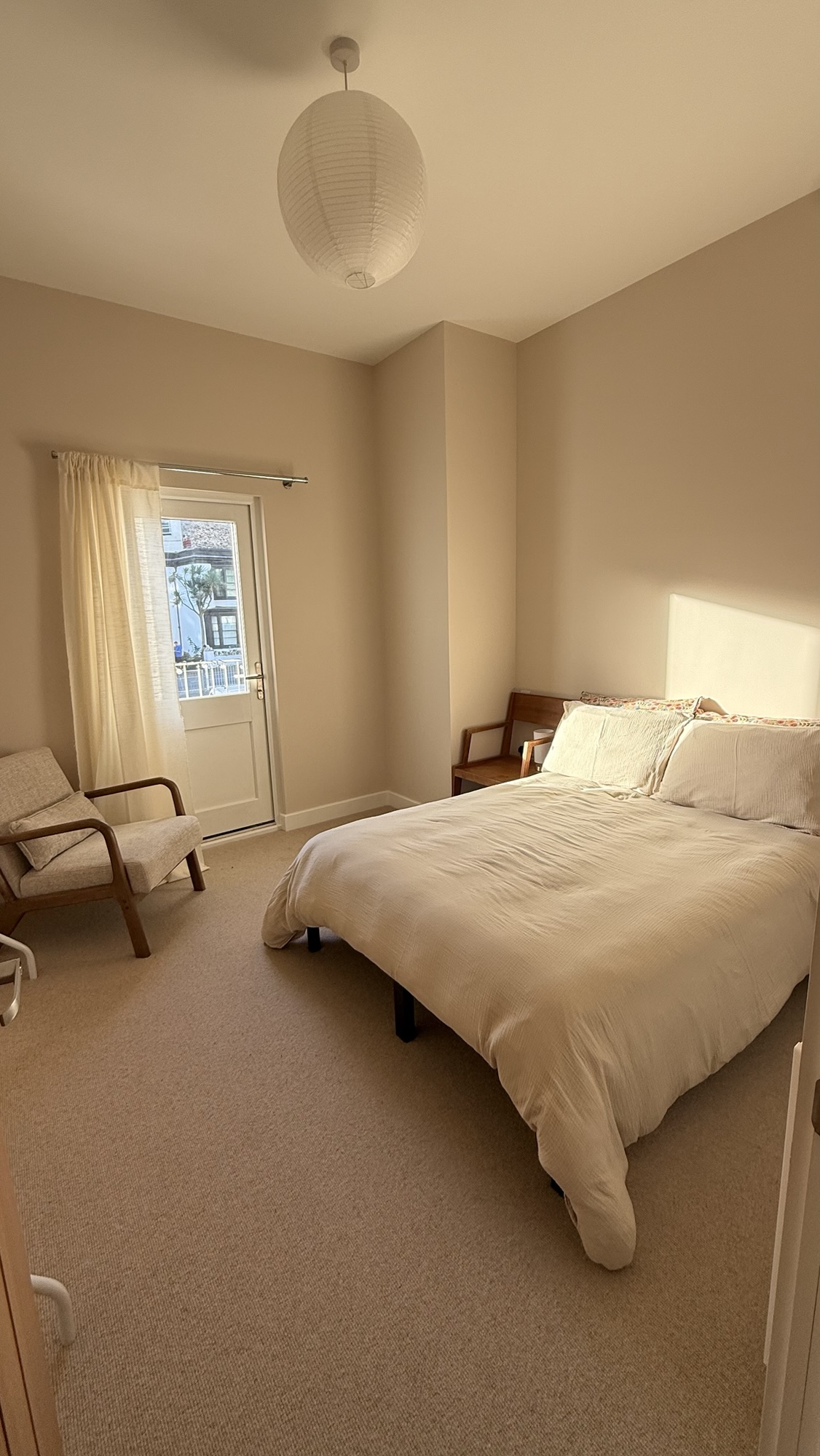 Another view of Room No2 in Apartment No2