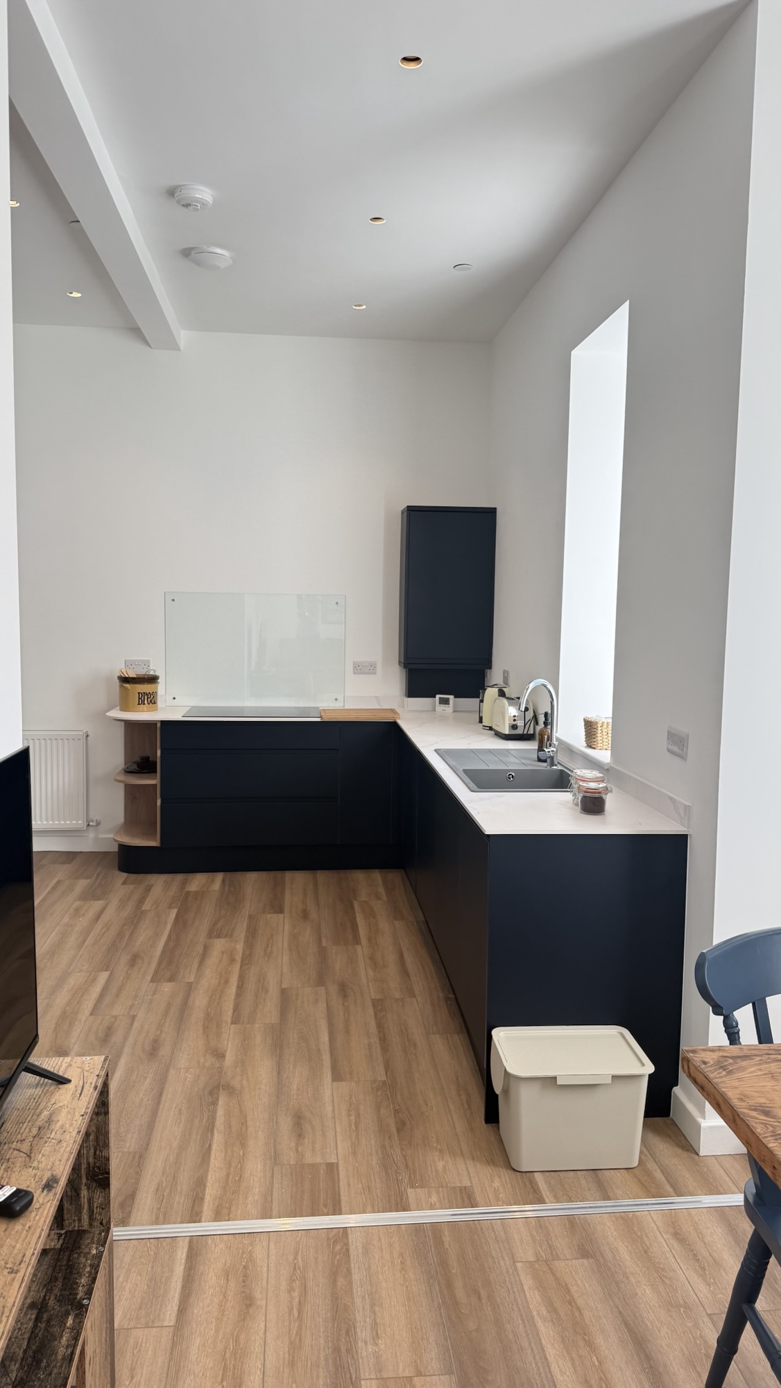 Kitchen — Apartment No4